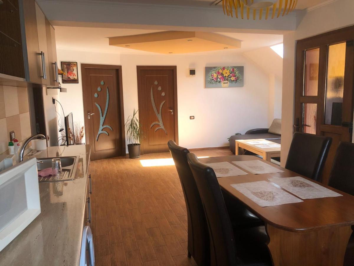 Casa Flori Hotel Călimăneşti Bagian luar foto