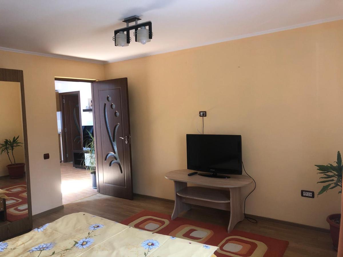 Casa Flori Hotel Călimăneşti Bagian luar foto